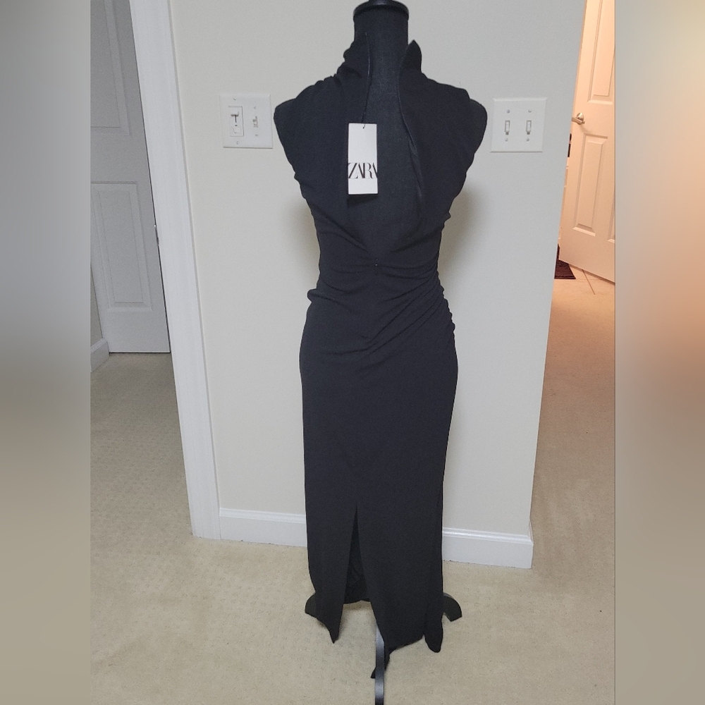ZARA Elegant Black Sleeveless Dress - Picture 10 of 12